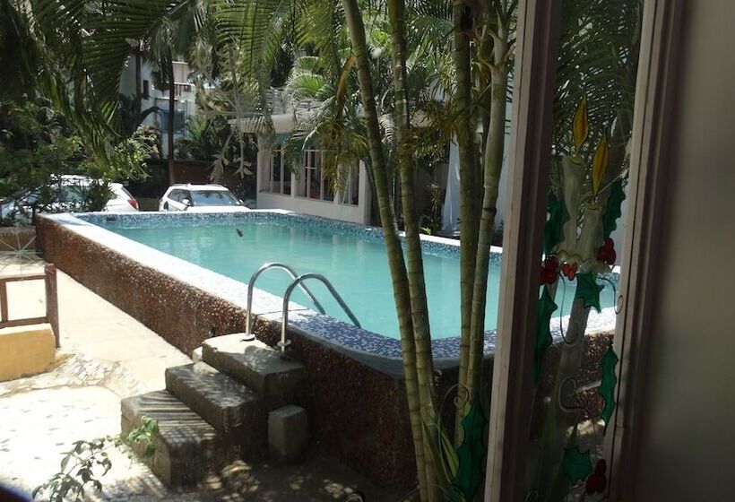 Otel Down Da Village