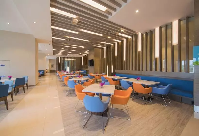 Hotelli Holiday Inn Express Guian Yungu, An Ihg