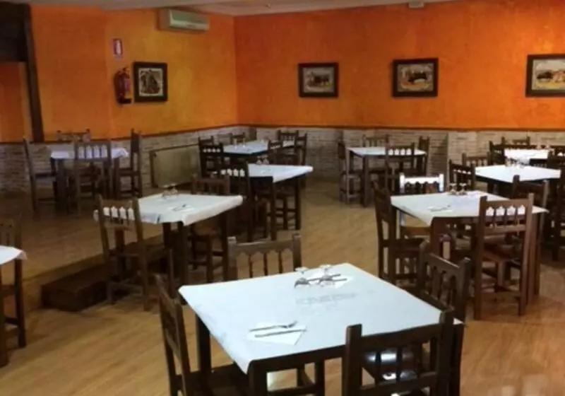 هتل La Hacienda Del Casar