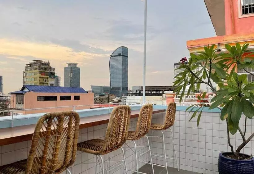 هتل Lavanya Boutique