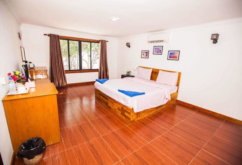 בית מלון כפרי Orchid Resort