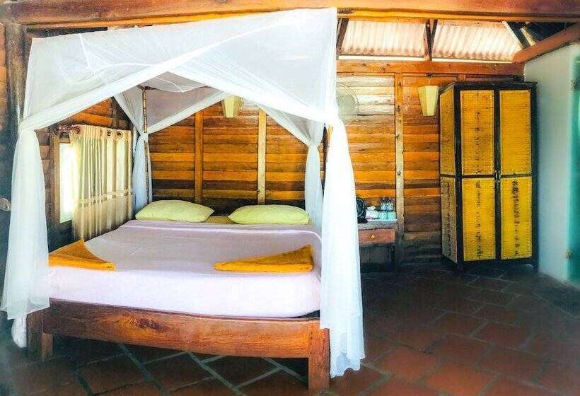 בית מלון כפרי Orchid Resort