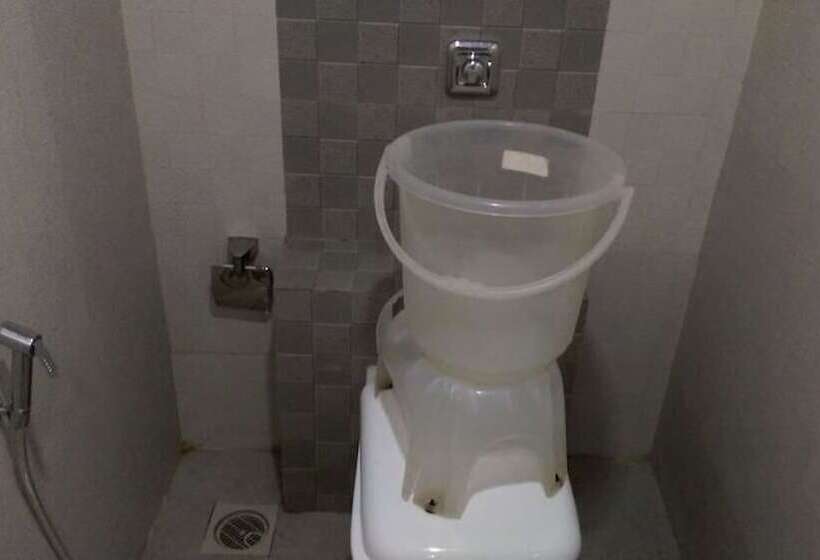 Отель Palace Residency Near Lokmanya Tilak Terminus