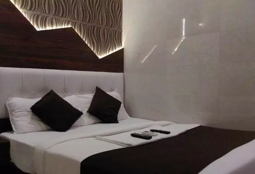 ホテル Palace Residency Near Lokmanya Tilak Terminus