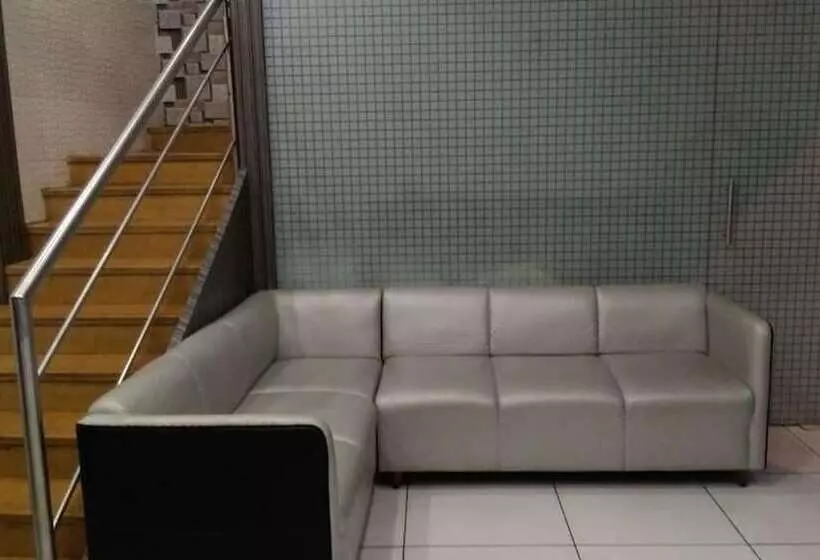 ホテル Palace Residency Near Lokmanya Tilak Terminus