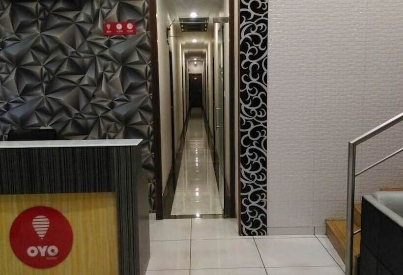 Отель Palace Residency Near Lokmanya Tilak Terminus