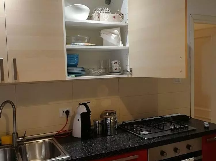 Hotel Sergio Tourist Rental Close Tiburtina Station