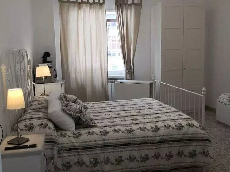 Hotel Sergio Tourist Rental Close Tiburtina Station