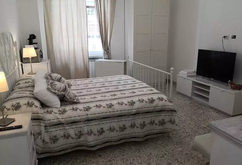 Hotel Sergio Tourist Rental Close Tiburtina Station