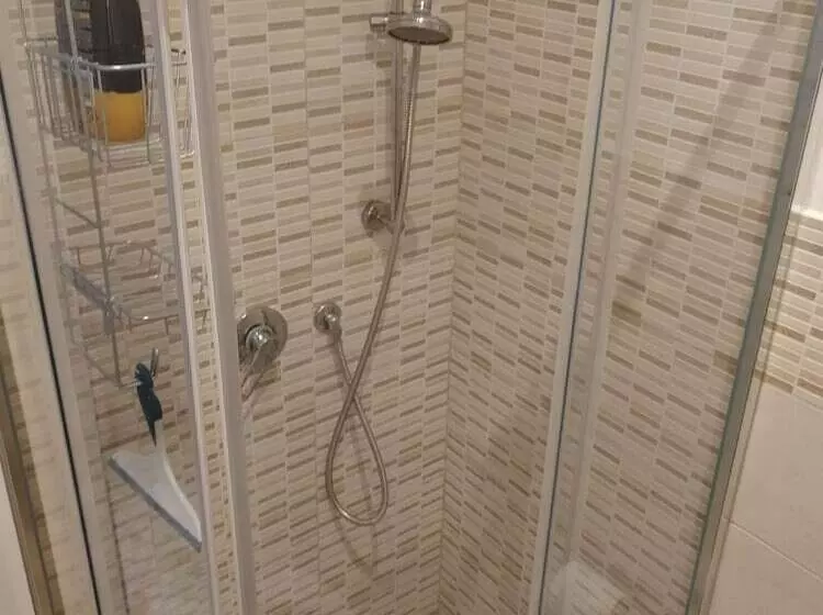 Hotel Sergio Tourist Rental Close Tiburtina Station