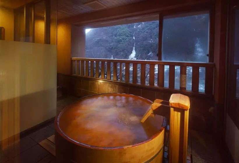 Hotelli Shogawa Onsen Furyu Midou Zashiki Yumetsuzuri
