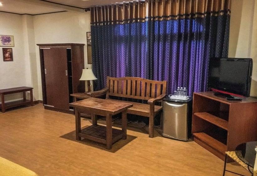 בית מלון כפרי Subic Park