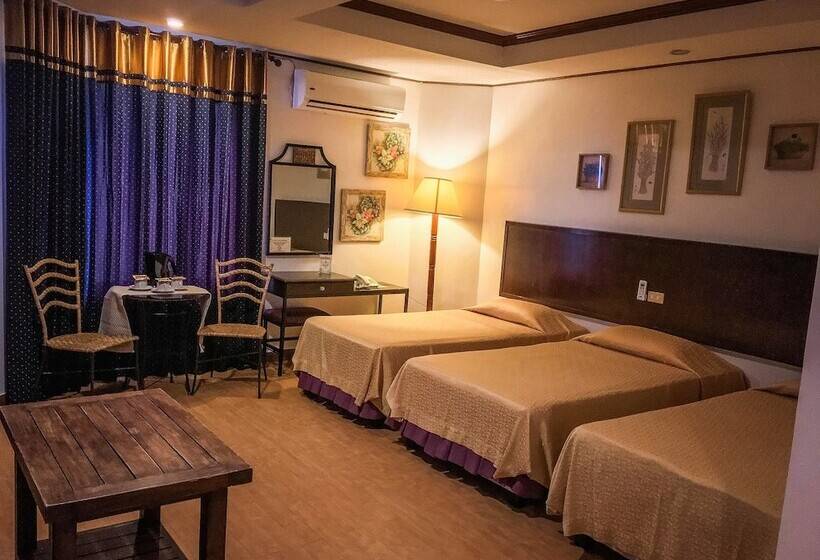 בית מלון כפרי Subic Park