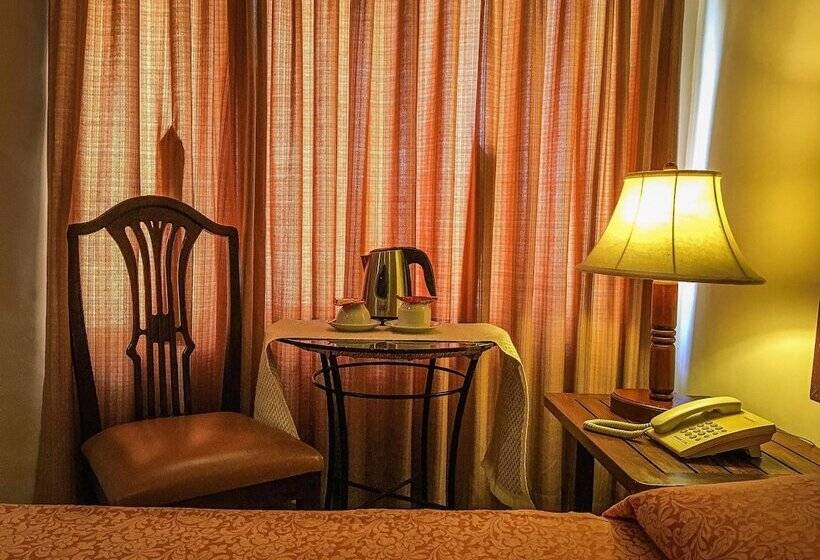 בית מלון כפרי Subic Park