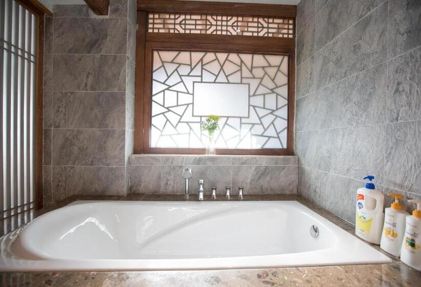 فندق Xilu Xiaoxie Inn