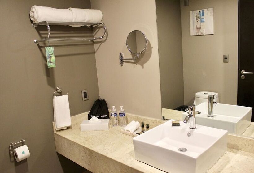 Elite 47 Hotel & Suites