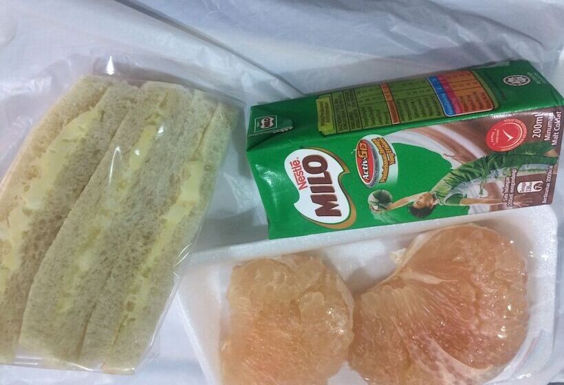 Hôtel Api Api Guest House