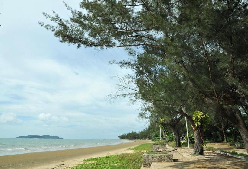 Hôtel Api Api Guest House