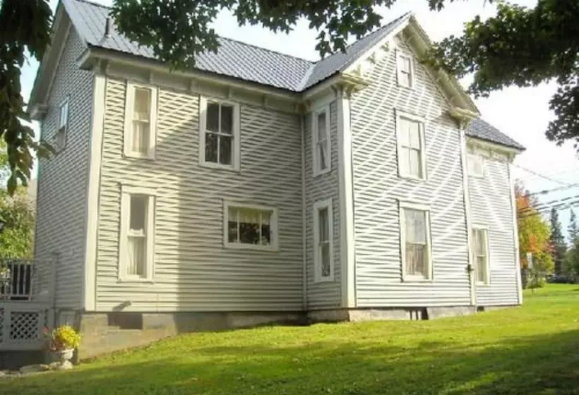 Hotelli Calais Crossing B&b