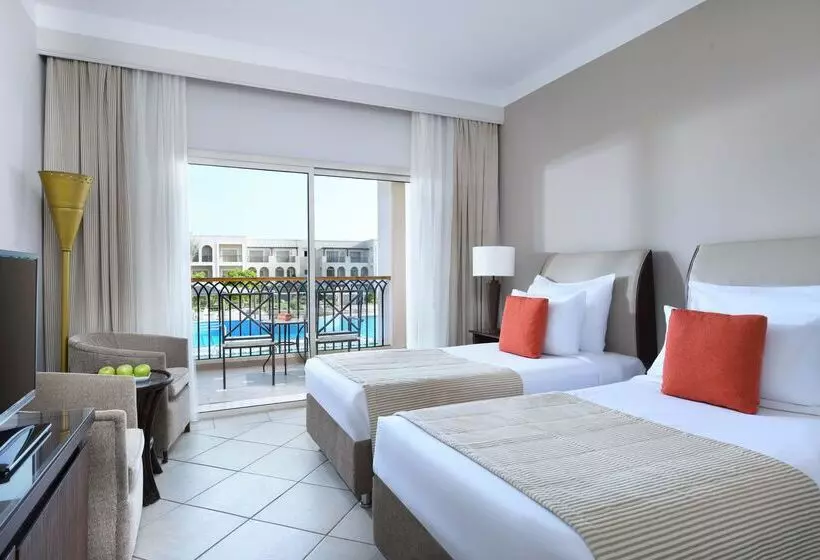 هتل Jaz Mirabel Resort