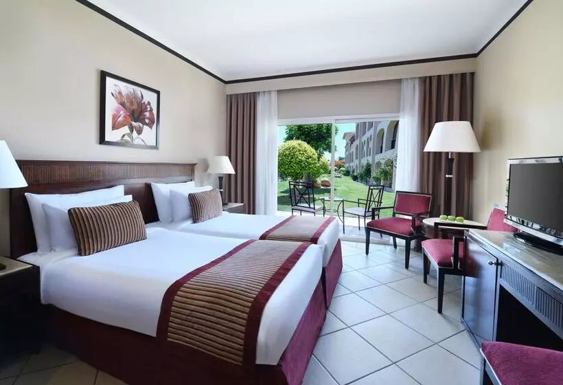 هتل Jaz Mirabel Resort
