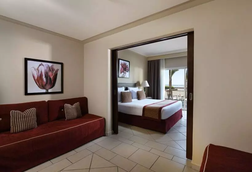 هتل Jaz Mirabel Resort