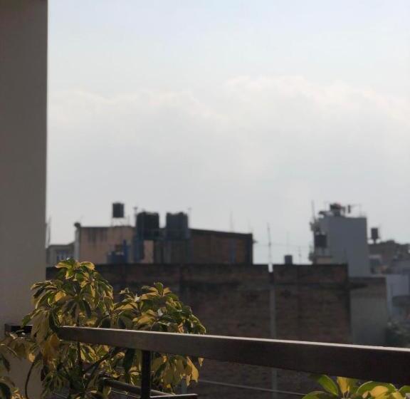 هتل Kathmandu Suite Home