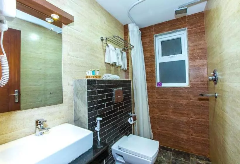 هتل Kathmandu Suite Home