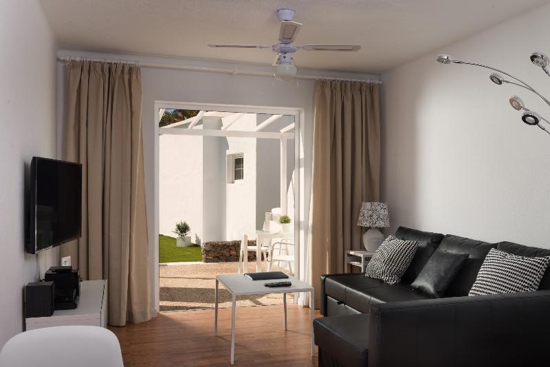 Villas Lanzasuites - Adults Only