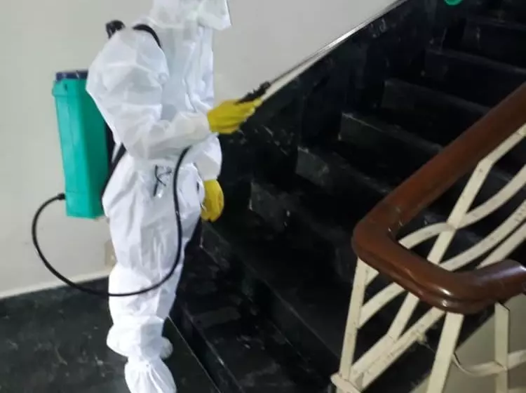 Lucky Hotel Goregaon