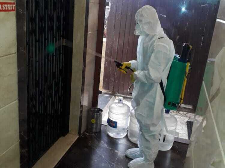 Lucky Hotel Goregaon