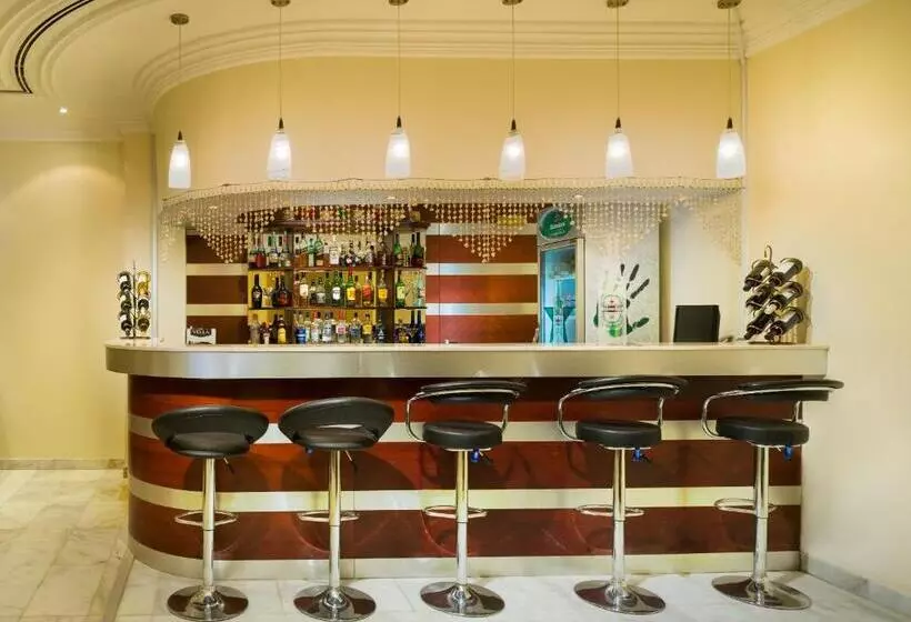 هتل Masira Island Resort