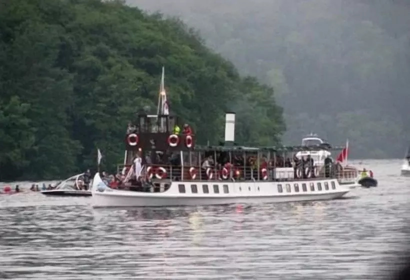 Hotelli Meadowcroft Guest House