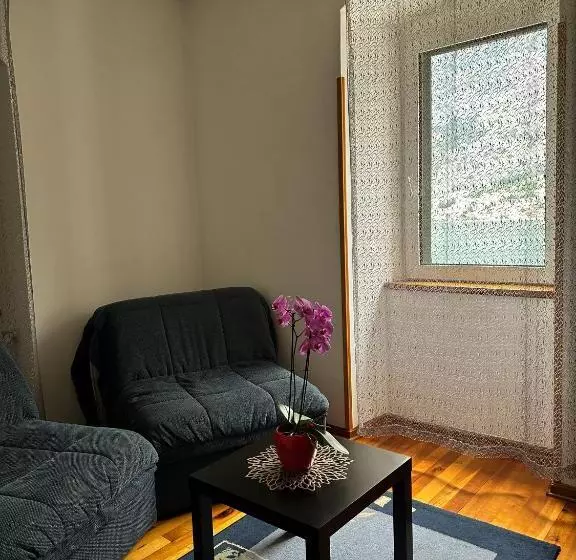 هتل Muo 33 Apartments