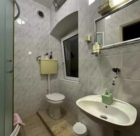 هتل Muo 33 Apartments