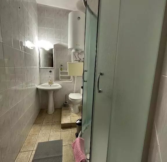 هتل Muo 33 Apartments