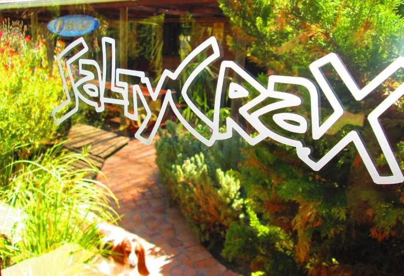 בית מלון כפרי Saltycrax Backpackers And Surf Hostel By Curiocity