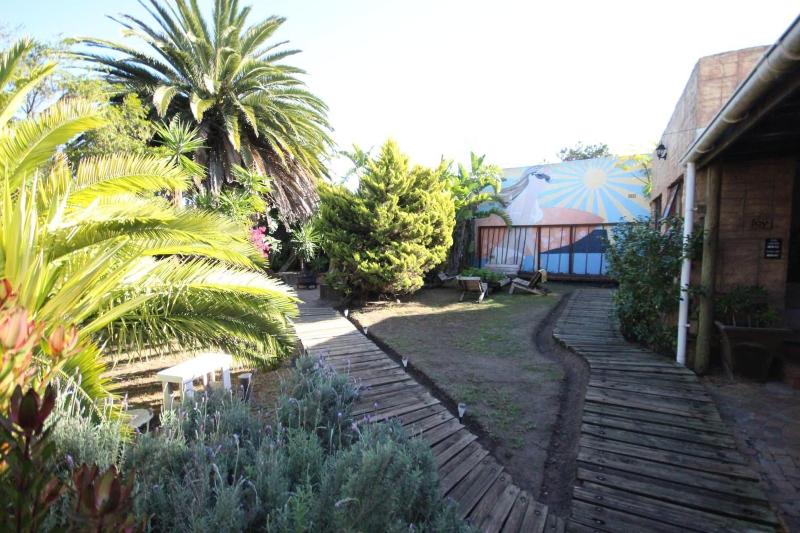 בית מלון כפרי Saltycrax Backpackers And Surf Hostel By Curiocity