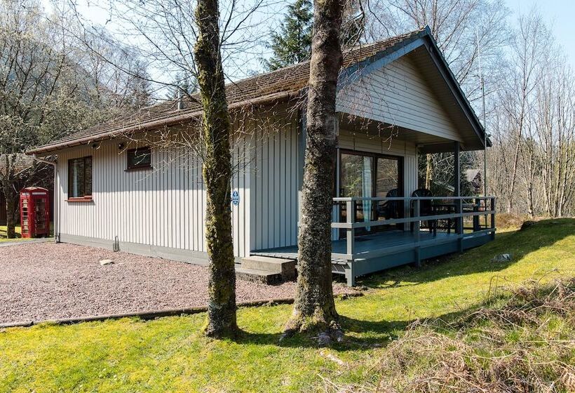 בית מלון כפרי The Eagle