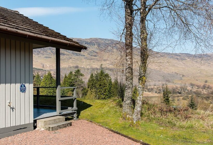 בית מלון כפרי The Eagle