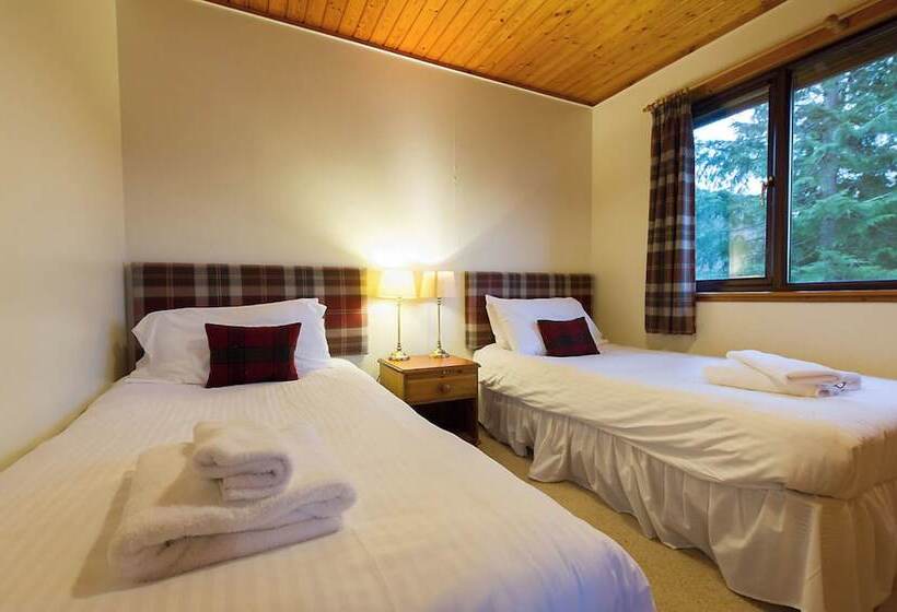 בית מלון כפרי The Eagle