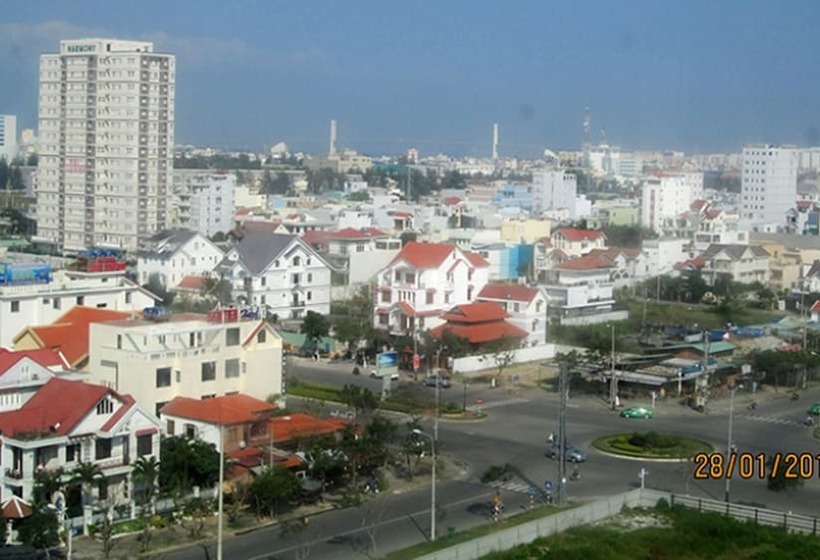 Hanoi Blue Hotel The Water Front