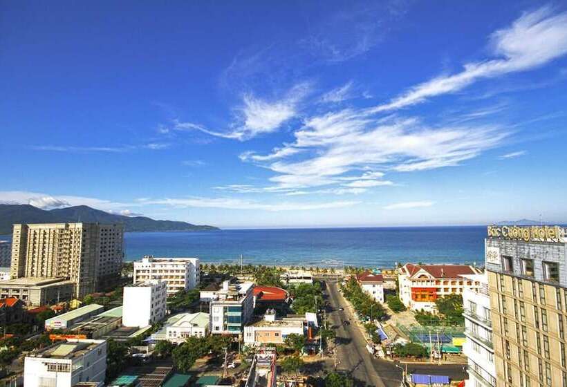 Hanoi Blue Hotel The Water Front