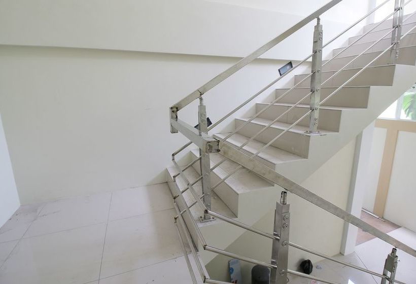 ホテル Airy Mt Haryono Gang Telkom 8 Balikpapan