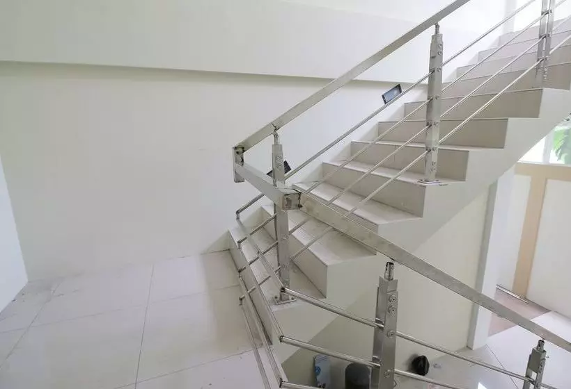 Hotelli Airy Mt Haryono Gang Telkom 8 Balikpapan
