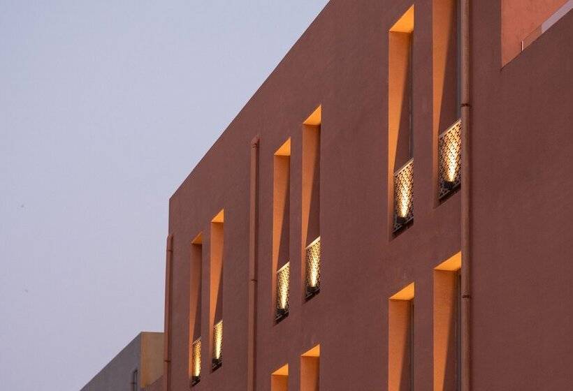 هتل Avra Apartments Venetian Harbour