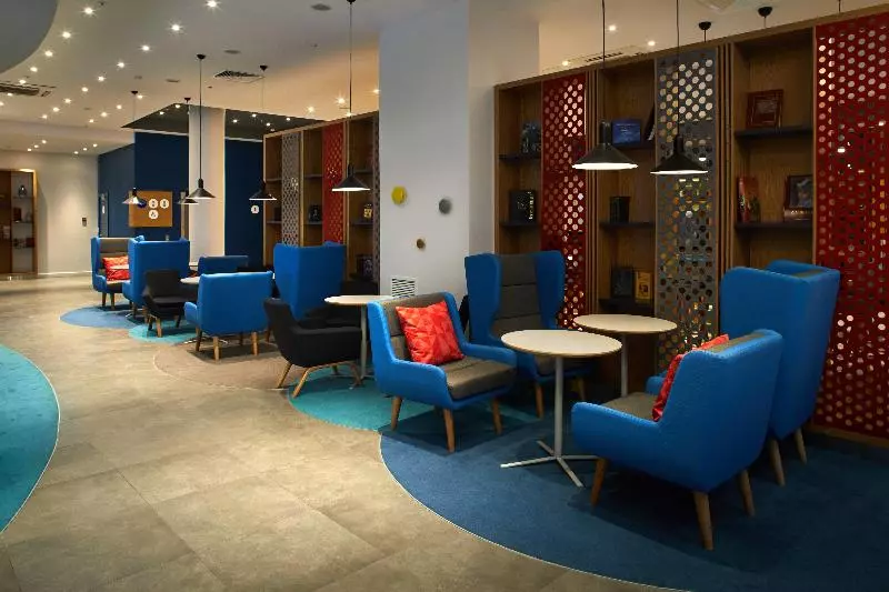 ホテル Holiday Inn Express Moscow  Khovrino