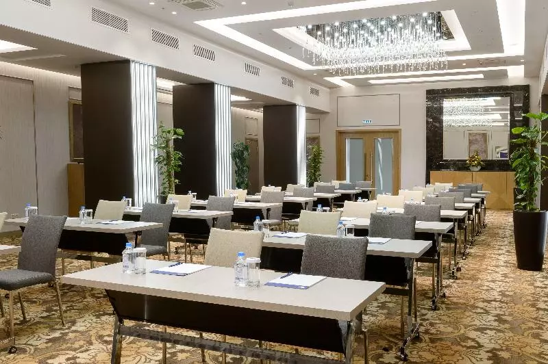 ホテル Holiday Inn Express Moscow  Khovrino