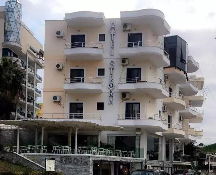 Hôtel Strora