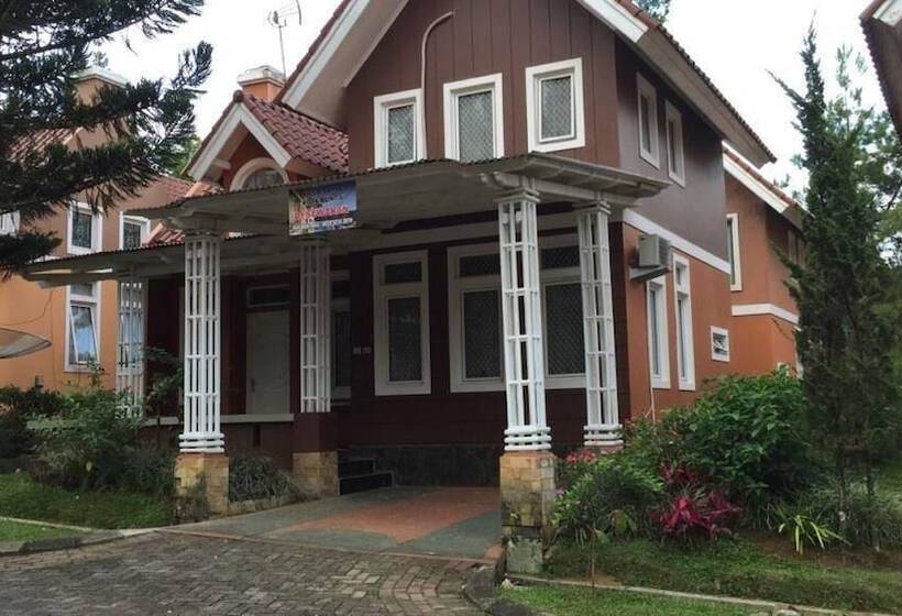 Villa Sofia Kota Bunga
